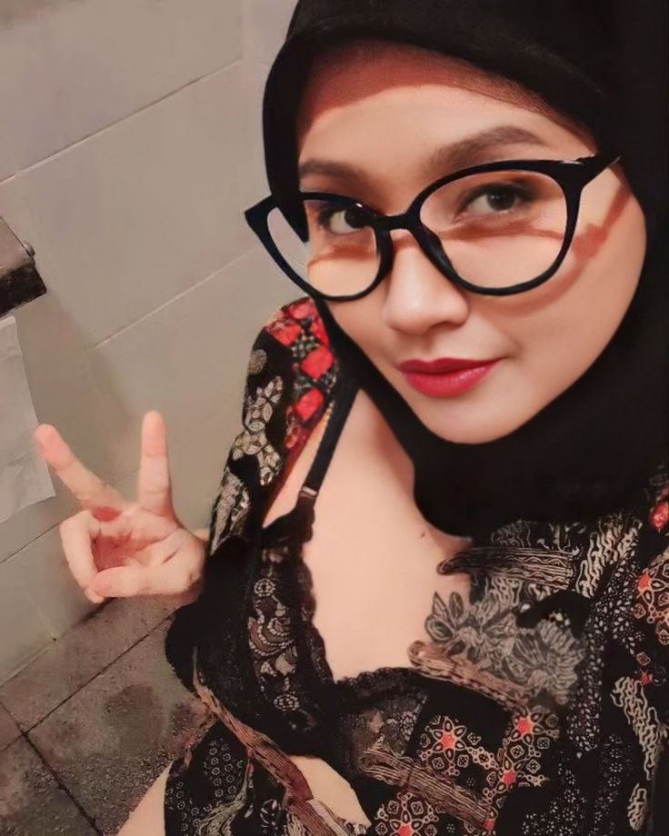 Viral ABG Indo Terbaru Ukhty Nisa Muslimah Hijab Putih Mempesona Indonesia New Wikwik Top 2025