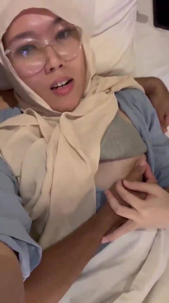 Indo Viral Jilbab Cubit Uting Pacarku Minta Doi Ny3p0ng Sebelum LDR Video Terbaru Hot Wiwik New